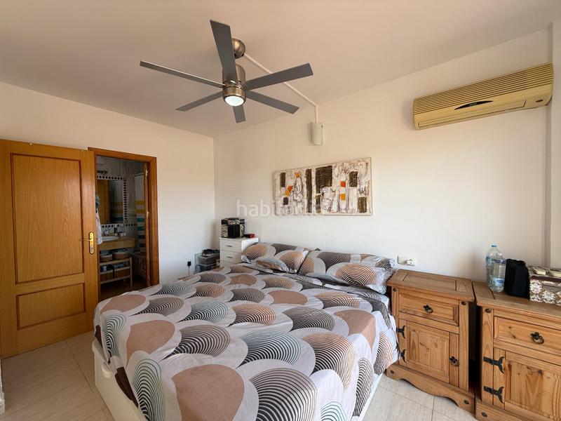 Foto 7f4fc3cf-9dcf-4a26-b5d2-d44f6b19bdba. Triplex dans Golf Valle Este Vera