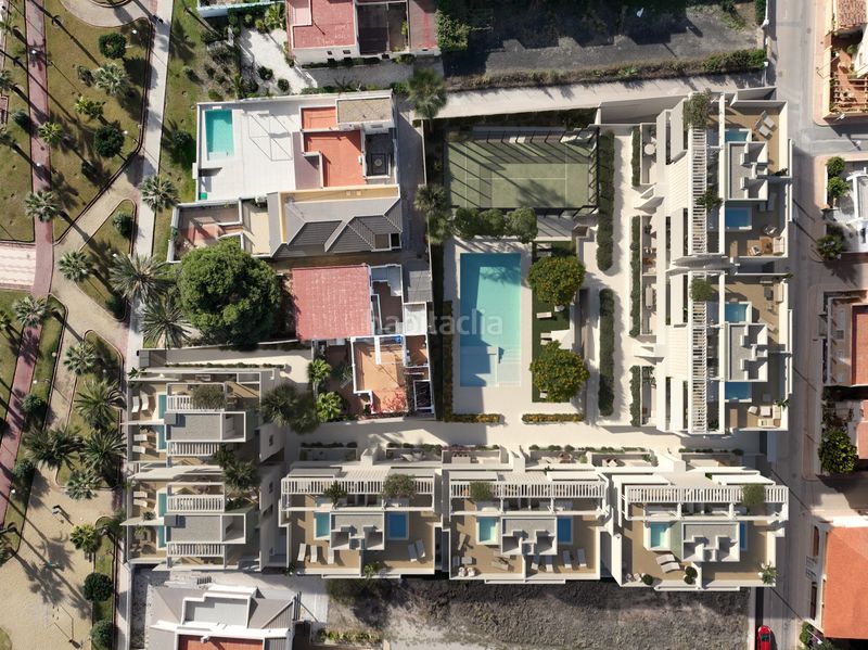 Foto d6657ae2-1d7e-4031-8488-276ef587ad4c. Pis 99m<sup>2</sup> amb aparcament piscina a Las Marinas - Pueblo Laguna Vera