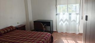 Location Appartement  Calle juan pablo ii. Piso para estudiantes junto alcampo