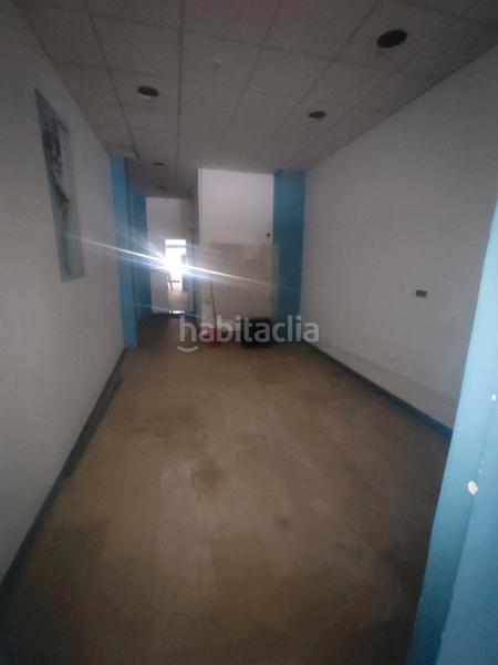 Foto b2bd1027-2a8f-4b08-b764-0e319b628fe2. Location local commercial dans calle trajano 8 dans Granada