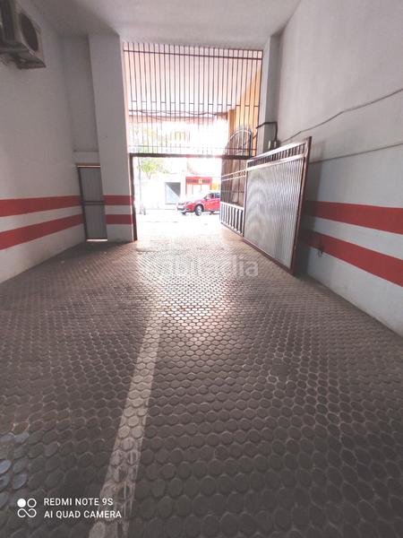 Foto e43b3815-f0a5-44a2-a421-9e031674e535. Parking voiture dans Camino de Ronda Granada