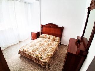 Location Appartement à Calle emperatriz eugenia 16. Piso en calle emperatriz eugenia con 4 dormitorios, para estudia