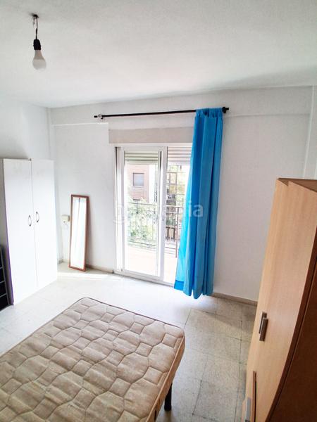 Foto ecf2cad0-dabc-4228-9d42-6648a6c198bc. Rent flat in calle pérez galdós 3 in Rosaleda - Juventud Granada