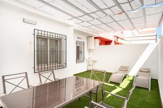 Casa adosada en Calle río monachil 14. Adosada a estrenar con excelentes calidades en cullar vega