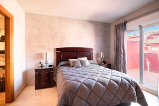 Maison jumelée à Calle río monachil 14. Adosada a estrenar con excelentes calidades en cullar vega