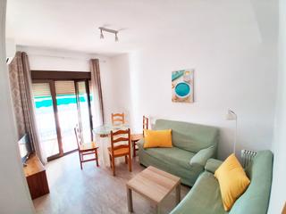 Alquiler Piso en Camino de ronda 96. A estrenar para chicas estudiantes junto gimnasio yo10