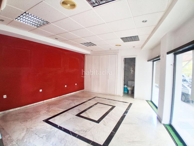 Foto 5c36a28c-0484-4f28-a811-db17e705d413. Rent business premise in calle obispo hurtado 13 in Granada