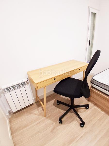 Foto c1978ced-dc1d-4b9a-ae2e-61a6dc11a94a. Lloguer pis a calle emperatriz eugenia 12b a Camino de Ronda Granada