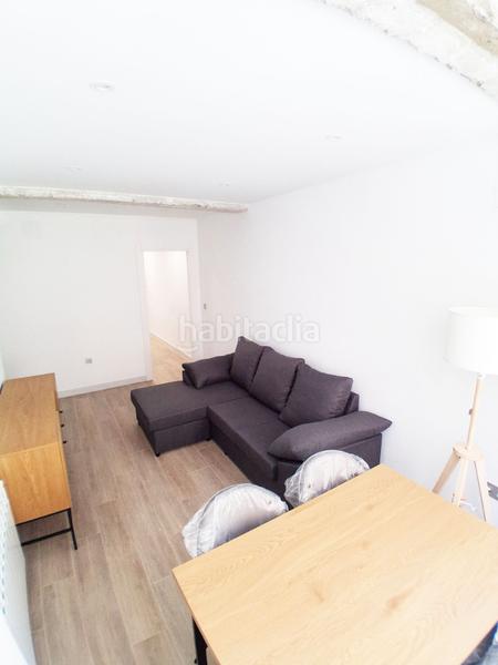 Foto 1b0e9251-7f47-4279-9b15-9cf58c03cbd3. Location appartement dans calle emperatriz eugenia 12b dans Granada