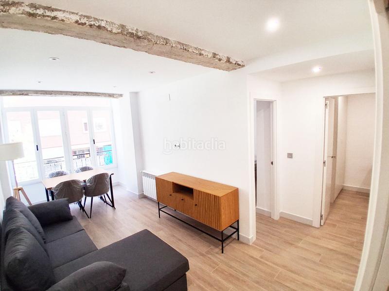 Foto 2099025e-fce7-416d-9075-0b99899bcd7c. Location appartement dans calle emperatriz eugenia 12b dans Granada