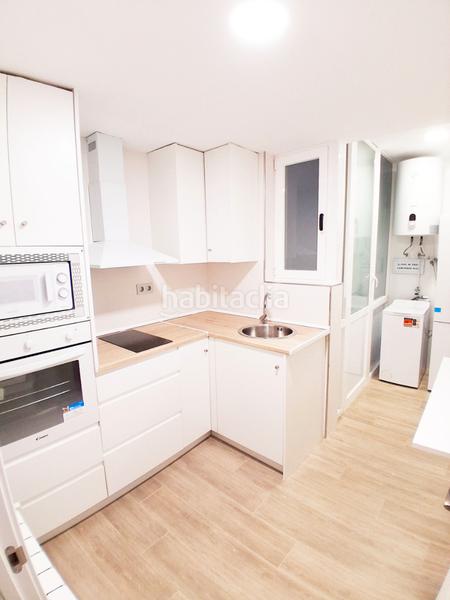 Foto 94135895-6c13-42a1-99a5-ba63f9c5bac2. Location appartement dans calle emperatriz eugenia 12b dans Granada