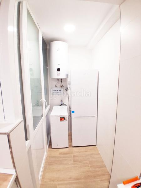 Foto bfc9d7fd-b718-4445-81d9-7ecc5ba6a625. Location appartement dans calle emperatriz eugenia 12b dans Granada