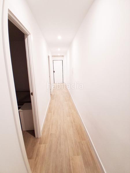 Foto cf22c5a6-6573-4a60-869f-ea92c8cb7d29. Location appartement dans calle emperatriz eugenia 12b dans Granada