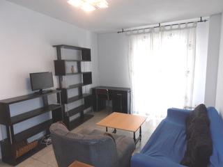 Miete Appartement  Calle pintor velázquez. Apartamento junto plaza einstein, ideal parejas