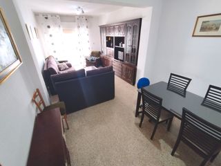 Lloguer Pis  Calle santa aurelia. Piso junto calle alhamar acondicionado para estudiantes