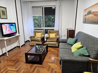 Alquiler Piso  Calle gonzalo gallas 25. Disponible curso 26/27 solo para chicas. 3 dormi y 2 baños