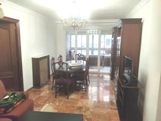 Lloguer Pis en Calle mndez nez 7. Piso en calle mndez nez con 4 dormitorios y calefaccin centr