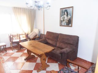 Miete Etagenwohnung in Calle valle inclán 2. Piso reformado para estudiantes junto facultad de ciencias con c