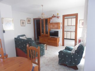 Lloguer Apartament a Calle emperatriz eugenia 12b. Apartamento junto plaza gran capitán con 2 dormitorios y 2 baños
