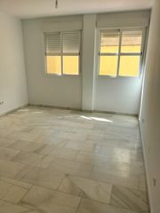 Flat in Calle Sebastián de Eslava