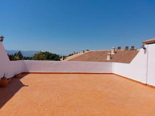Location Appartement  Calle lope de rueda. Piso para estudiantes