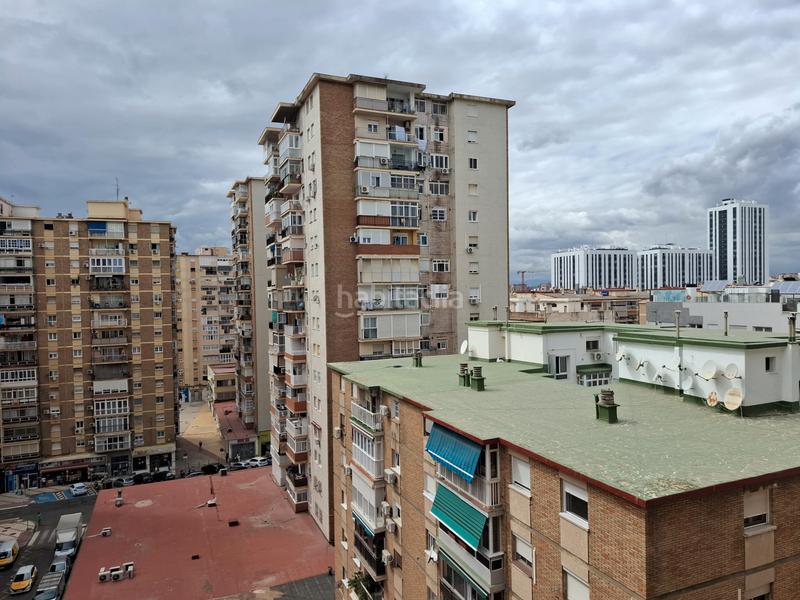 Foto 25bca148-9a3a-48b7-9d23-d051d14b9142. Pis a calle maestro chapí 6 a Parque Ayala - Jardín de la Abadía - Huelín Málaga