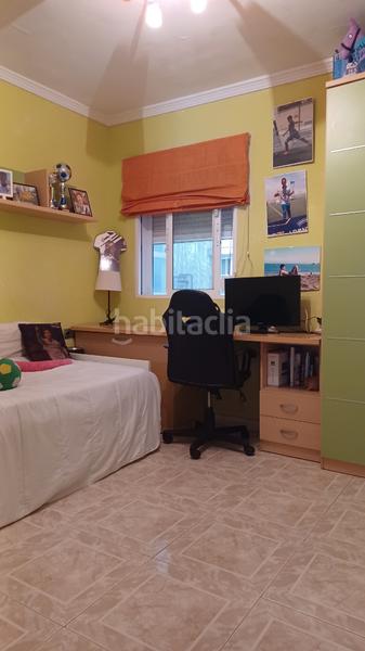 Foto cbf99ecd-63db-40c1-8602-cefe683393b7. Pis a calle maestro chapí 6 a Parque Ayala - Jardín de la Abadía - Huelín Málaga