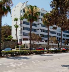 Piso en Castillo Sohail - Myramar. Se vende piso cerca del centro comercial miramar