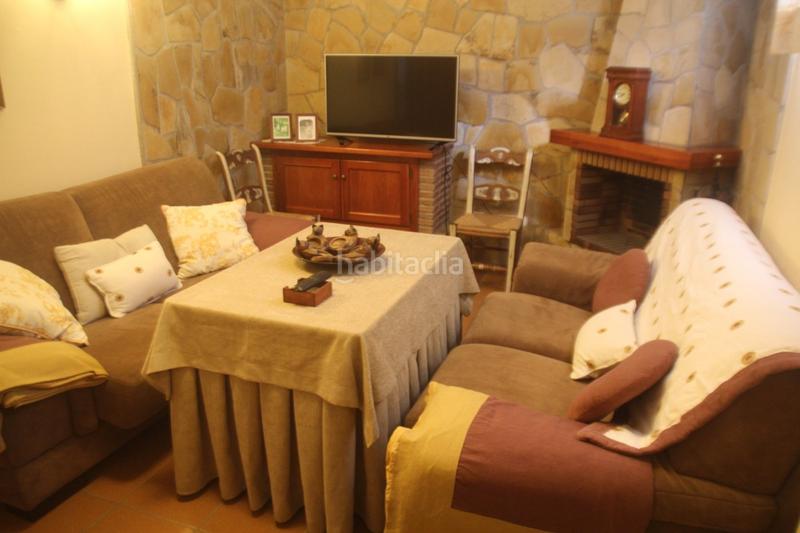 Foto 2332b9f8-30cc-410e-8ed9-997ec08e88bc. Maison jumelée avec piscine dans Puerto Deportivo Fuengirola