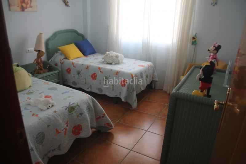 Foto 9590f741-3c03-42ed-9f9c-62b7f78708da. Maison jumelée avec piscine dans Puerto Deportivo Fuengirola