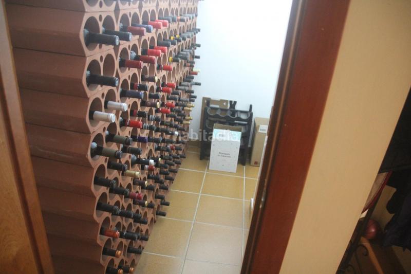 Foto 98f0f97b-db5d-41f6-89ca-1cdfa0eb9dde. Maison jumelée avec piscine dans Puerto Deportivo Fuengirola