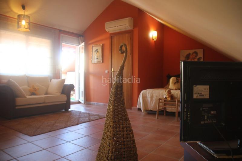 Foto d05a3863-839d-43f4-ac70-cbc3dbf0d0d5. Maison jumelée avec piscine dans Puerto Deportivo Fuengirola