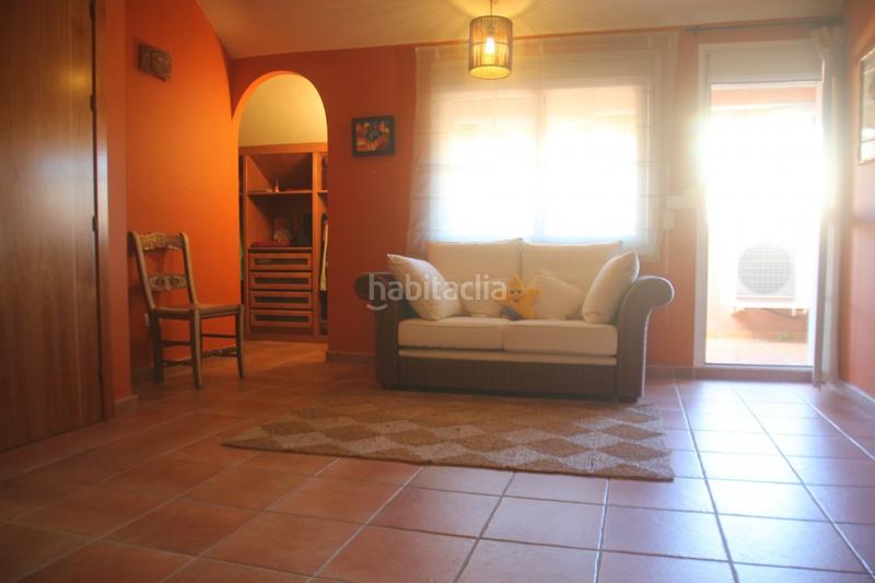 Foto db700041-e2e1-4477-a0ce-eb25129e1a61. Maison jumelée avec piscine dans Puerto Deportivo Fuengirola