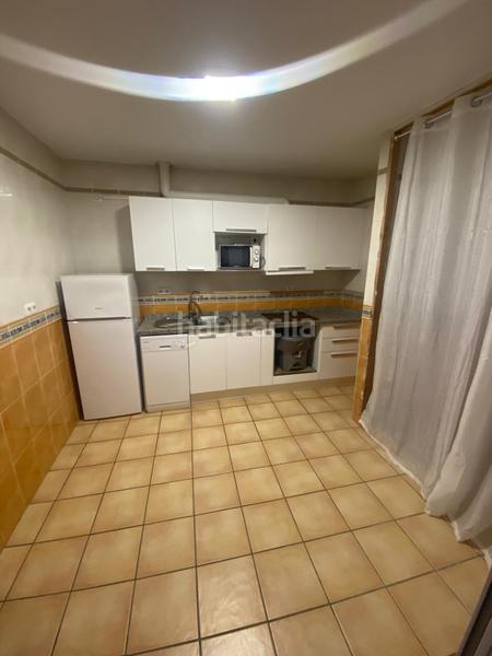 Foto b2f4a4be-3380-44a2-8fb3-b7816dc3ca53. Alquiler apartamento se alquila apartamento en pleno centro en Fuengirola