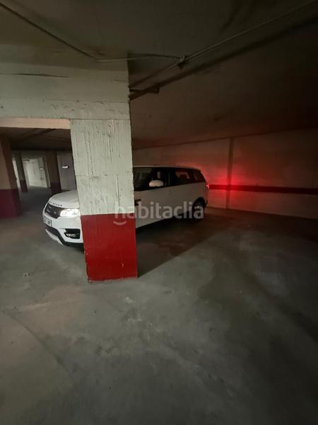 Foto 274d7938-5253-4767-9b2e-aebedf6960be. Autoparkplatz in Parque de la Paloma Benalmádena