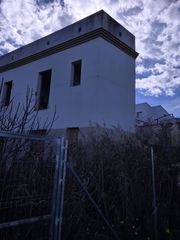 Edificio en Cártama pueblo. Se vende 1  edificio para terminar en cártama