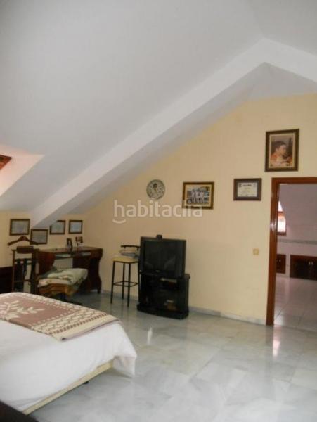 Foto ef3c22e0-d1d0-4262-95a7-d2e1fbeb021a. Ático atico duplex de lujo en el recinto ferial en Fuengirola