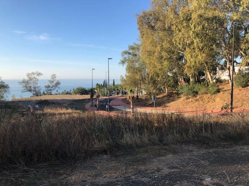 Foto f1617fda-acdc-4078-88f3-d3f2a11259c9. Terreny residencial a Torremuelle Benalmádena