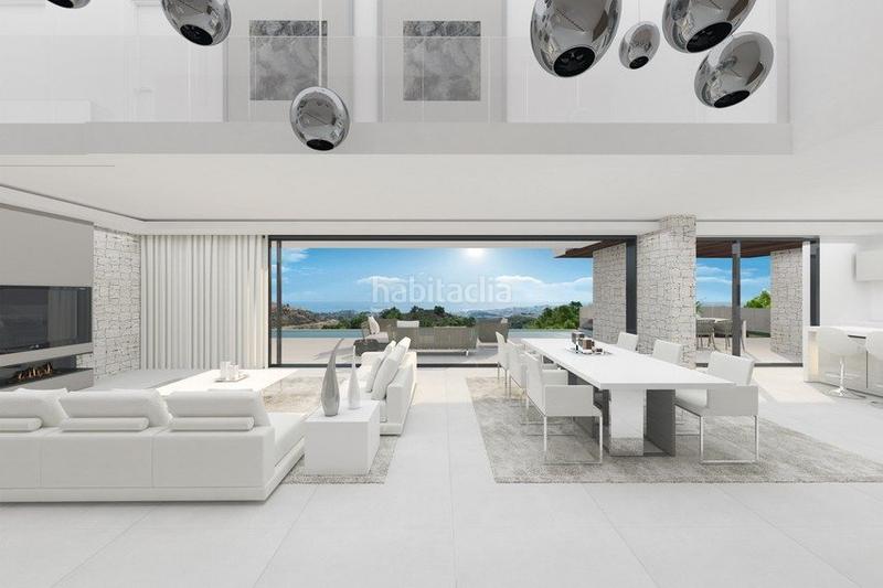 Foto f72977e5-60ca-4c64-bcea-cbc6f387f50b. Chalet se vende villa para construir en las lomas en Mijas