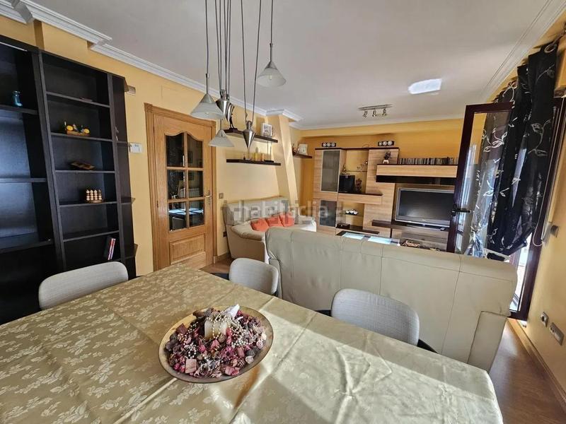 Foto 07819e9f-9f66-43b2-836e-4ed59e6f7f9b. Casa a schiera con riscaldamento parcheggio in Pino Alto-Navarredonda Valdemorillo