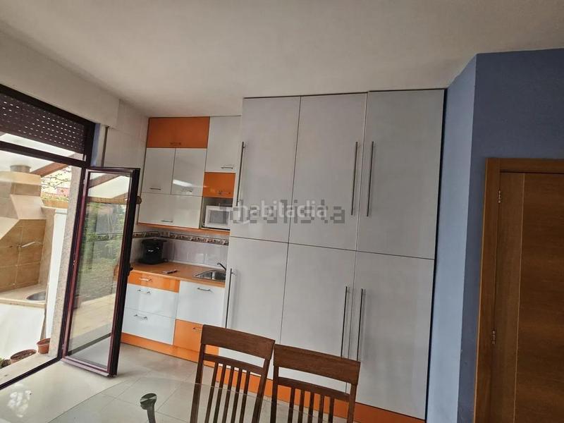 Foto 0a5b842d-b664-43cc-acac-3f611cd888ca. Casa a schiera con riscaldamento parcheggio in Pino Alto-Navarredonda Valdemorillo
