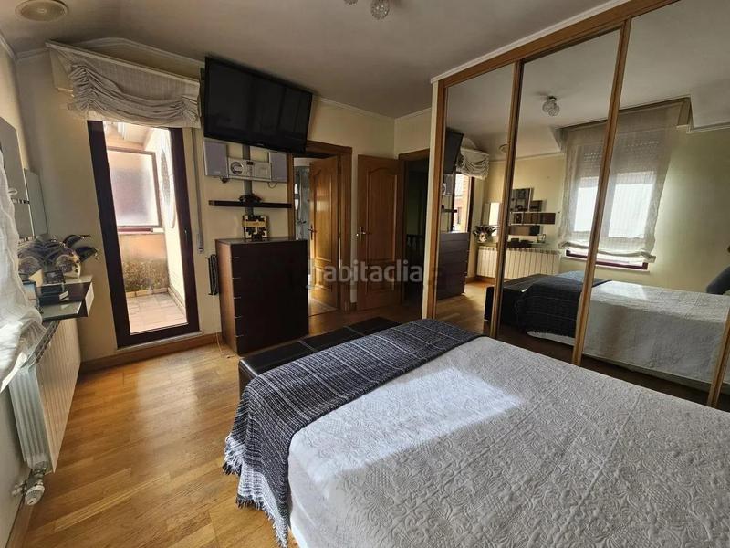 Foto 5e68e2d4-1e91-4952-b318-0b3f2d8ea00f. Casa a schiera con riscaldamento parcheggio in Pino Alto-Navarredonda Valdemorillo