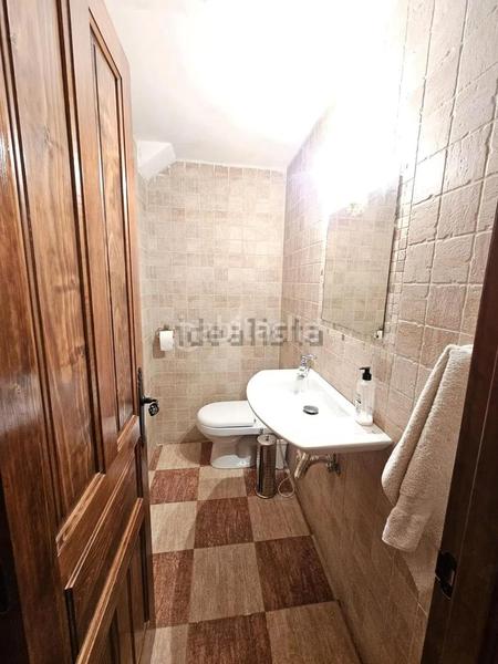 Foto bbd2147a-d79f-42d1-93fa-40d777f0e7c8. Casa a schiera con riscaldamento parcheggio in Pino Alto-Navarredonda Valdemorillo
