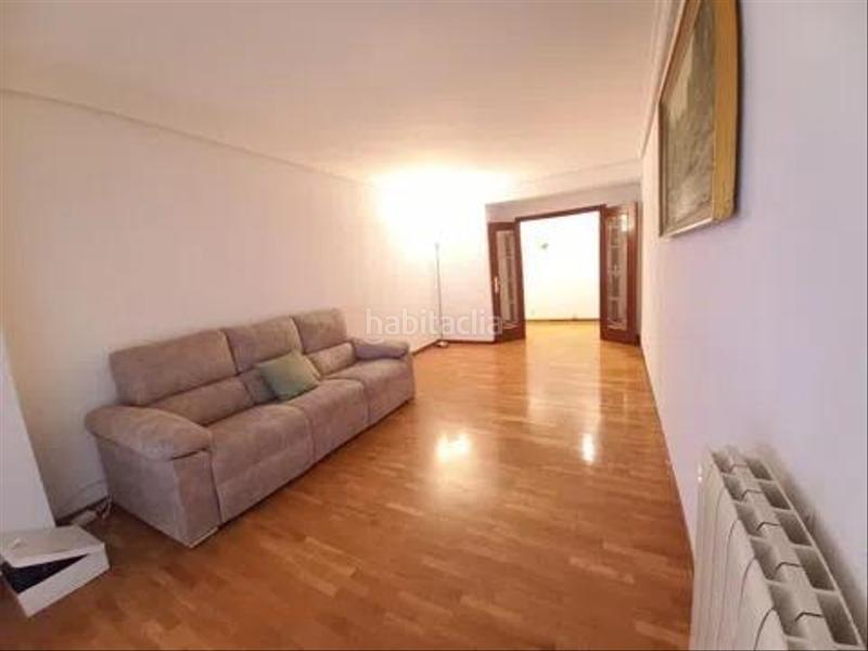 Foto de65d818-19a7-4a1d-a33a-4fb3a3be7e85. Alquiler piso en Brunete