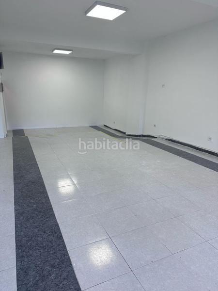 Foto 8ac2044c-f224-401d-8296-191663944399. Rent business premise in Villafontana - Estoril I Móstoles