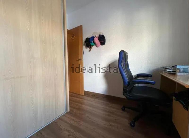Foto 7348f38e-f6f0-4e8a-a9a1-aff38a8129cd. Flat with heating parking pool in Fuentebella-San Fermín-El Leguario Parla