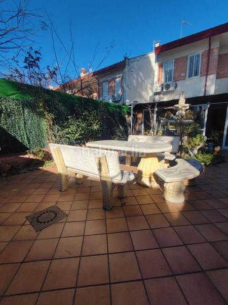 Foto b683bc8e-7794-44f0-b5c8-4d51cc15fed2. Chalet with pool in Cubas de la Sagra