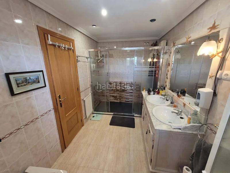 Foto bd309387-170c-47ca-8422-cf717ea877e8. Chalet with pool in Cubas de la Sagra