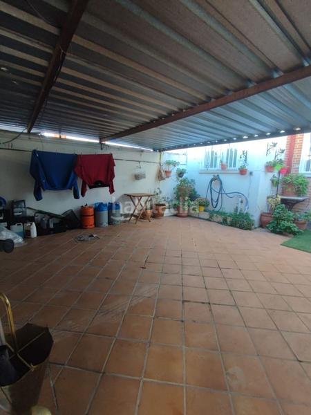 Foto c867f04c-8532-4282-bac2-f28aebb1cc20. Chalet with pool in Cubas de la Sagra