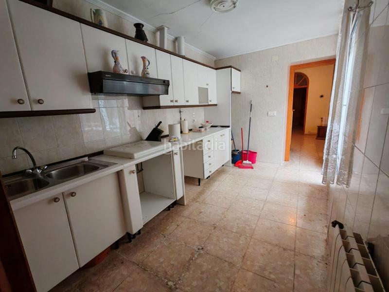 Foto bcdb8d56-a73f-4100-b162-e49676a480f8. Appartamento con riscaldamento in Alcabón